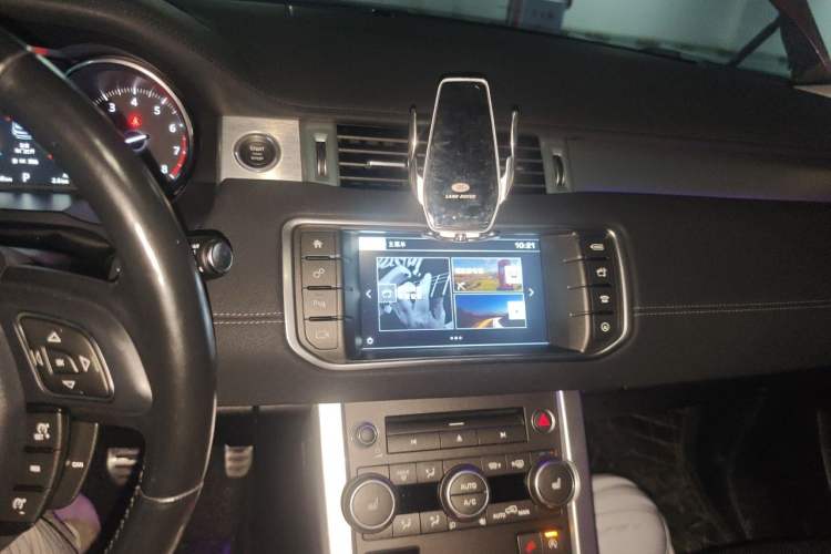Used Land Rover Range Evoque 2016 2.0T SE PLUS Smart Enjoyment Edition Audio And AC Panel