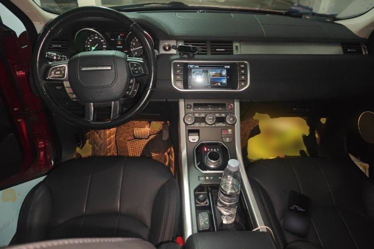 Used Land Rover Range Evoque 2016 2.0T SE PLUS Smart Enjoyment Edition Center Console