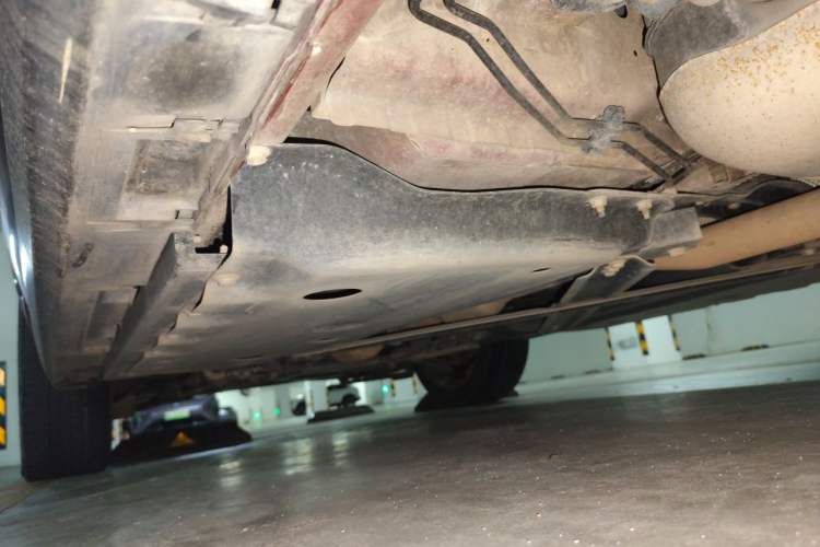 Used Land Rover Range Evoque 2016 2.0T Convertible Chassis Rear Left