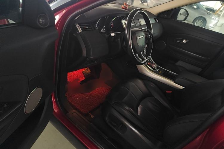 Used Land Rover Range Evoque 2016 2.0T PURE Style Edition Driver Seat