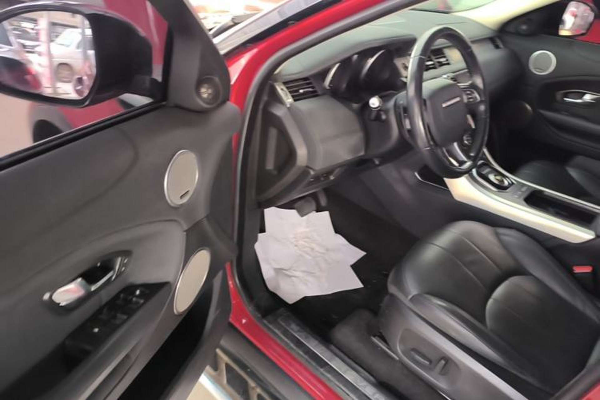 Used Land Rover Range Evoque 2016 2.0T SE Smart Glow Edition Driver Seat