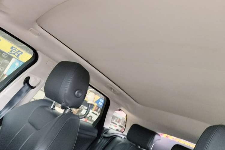 Used Land Rover Range Evoque 2016 2.0T SE Smart Glow Edition Headliner