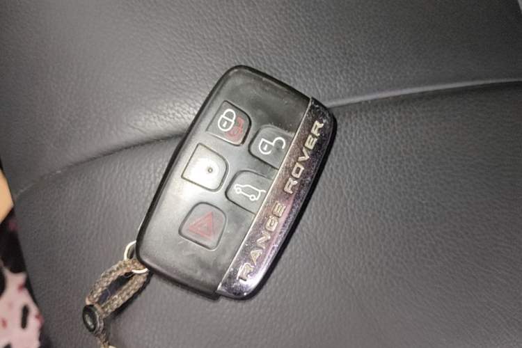 Used Land Rover Range Evoque 2016 2.0T SE Smart Glow Edition Interior 1