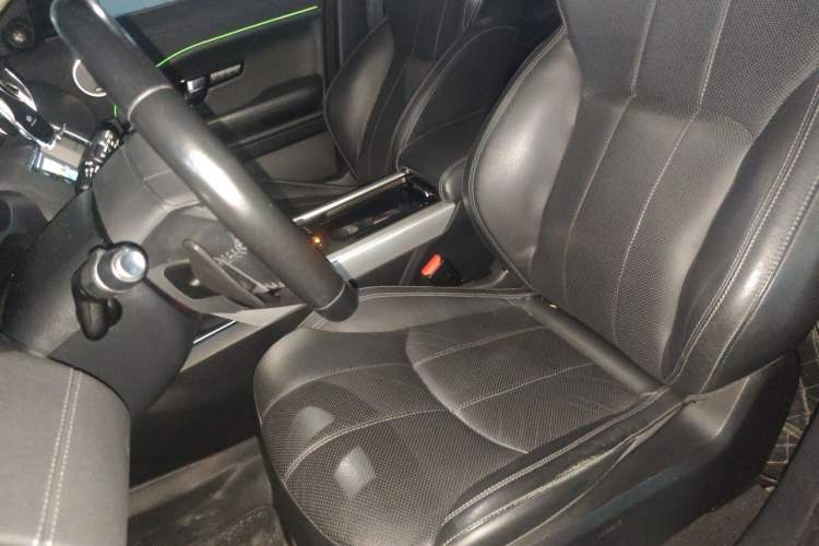 Used Land Rover Range Evoque 2016 2.0T SE PLUS Smart Enjoyment Edition Left Front Seat