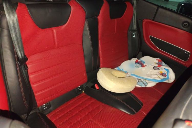 Used Land Rover Range Evoque 2016 2.0T Convertible Left Rear Seat