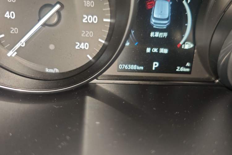 Used Land Rover Range Evoque 2016 2.0T SE PLUS Smart Enjoyment Edition Odometer Close Up