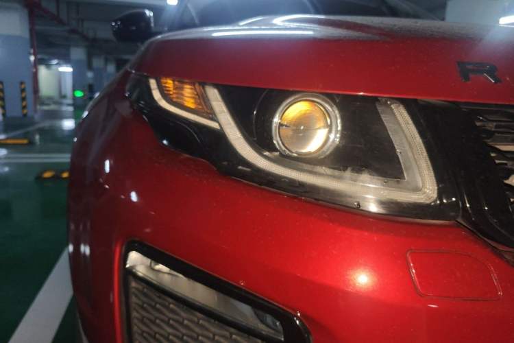 Used Land Rover Range Evoque 2016 2.0T SE PLUS Smart Enjoyment Edition Right Front Headlight