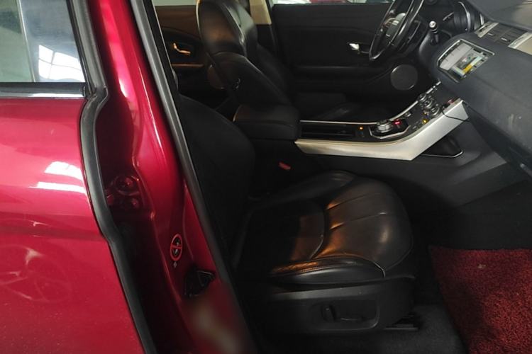 Used Land Rover Range Evoque 2016 2.0T PURE Style Edition Right Front Seat