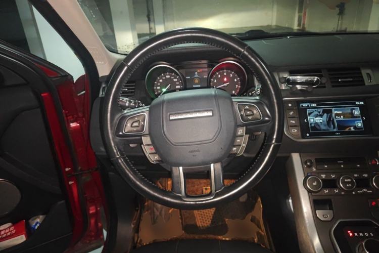 Used Land Rover Range Evoque 2016 2.0T SE PLUS Smart Enjoyment Edition Steering Wheel