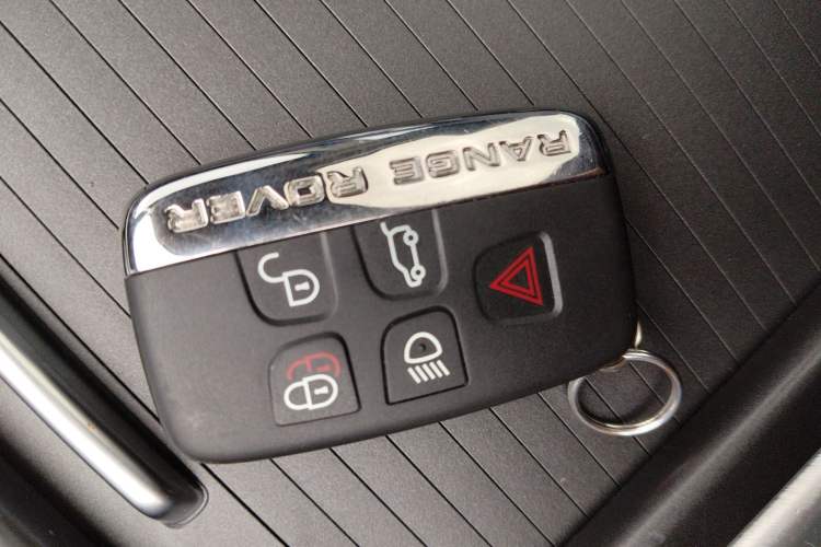 Used Land Rover Range Evoque 2016 2.0T SE Smart Glow Edition Vehicle Key