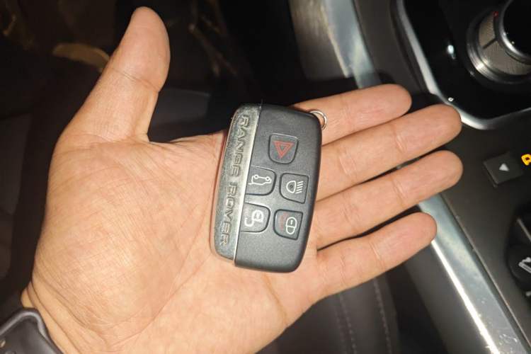 Used Land Rover Range Evoque 2016 2.0T SE PLUS Smart Enjoyment Edition Vehicle Key