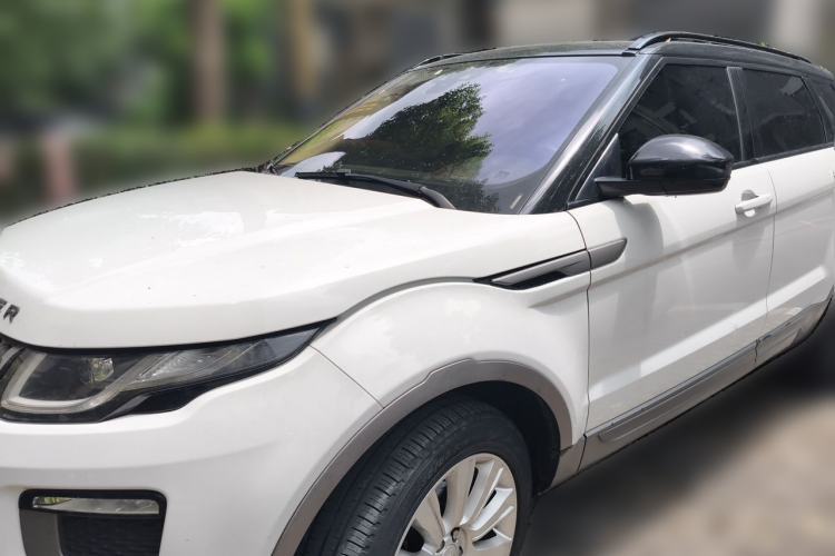 Używany Land Rover Range Evoque 2016 2.0T SE Smart Glow Edition Guazi used car, China used car export, Used car for sale, Used cars, Cheapest cars for sale