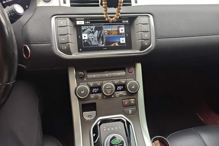 Used Land Rover Range Evoque 2016 2.0T SE PLUS Smart Enjoyment Edition Audio And AC Panel