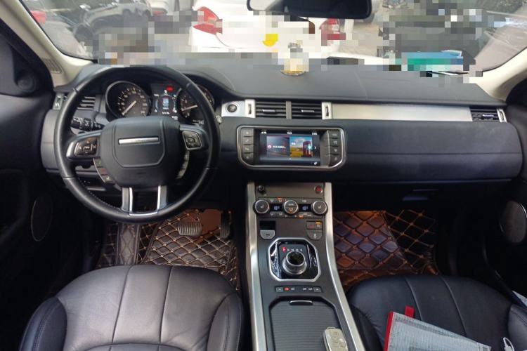 Used Land Rover Range Evoque 2016 2.0T PURE Style Edition Center Console