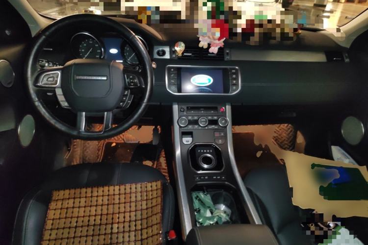 Used Land Rover Range Evoque 2016 2.0T SE PLUS Smart Enjoyment Edition Center Console