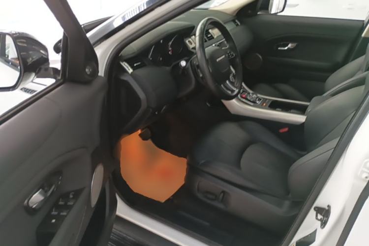 Used Land Rover Range Evoque 2016 2.0T PURE Style Edition Driver Seat