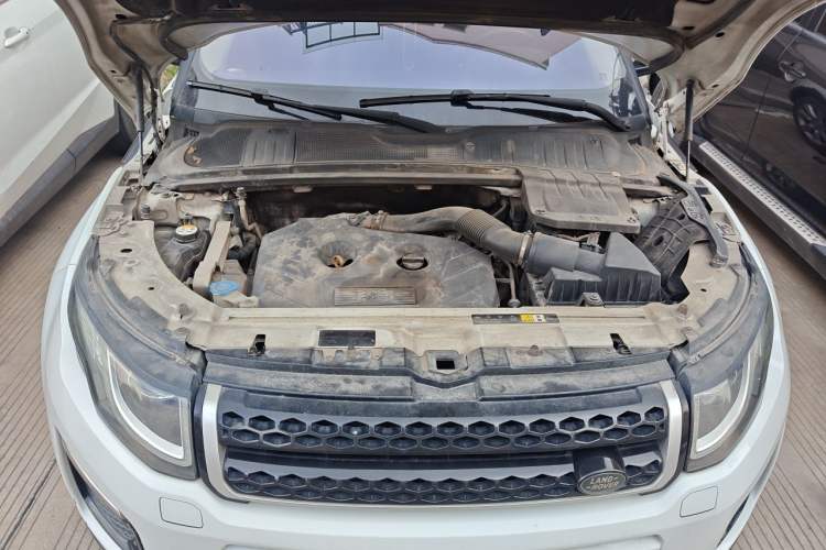 Used Land Rover Range Evoque 2016 2.0T SE PLUS Smart Enjoyment Edition Engine Bay