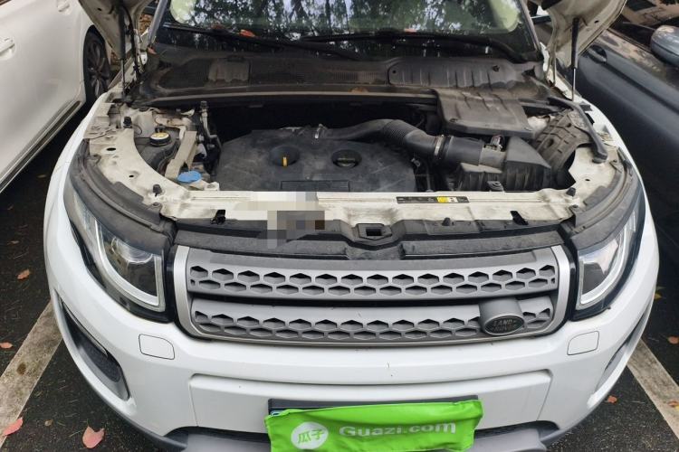 Used Land Rover Range Evoque 2016 2.0T SE Smart Glow Edition Engine Bay