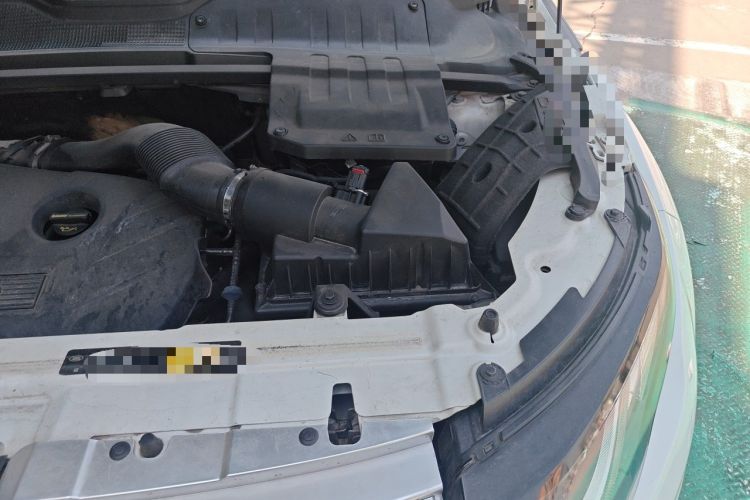 Used Land Rover Range Evoque 2016 2.0T SE Smart Glow Edition Engine Bay Left