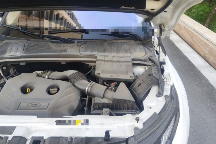 Used Land Rover Range Evoque 2016 2.0T SE Smart Glow Edition Engine Bay Left