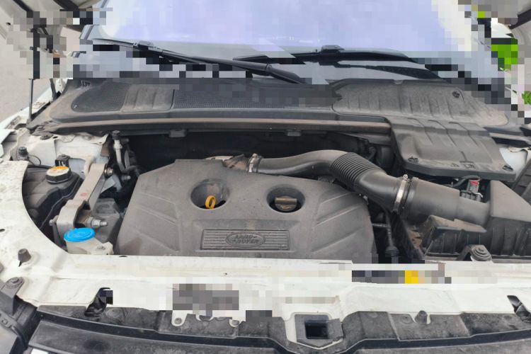 Used Land Rover Range Evoque 2016 2.0T SE Smart Glow Edition Engine Bay