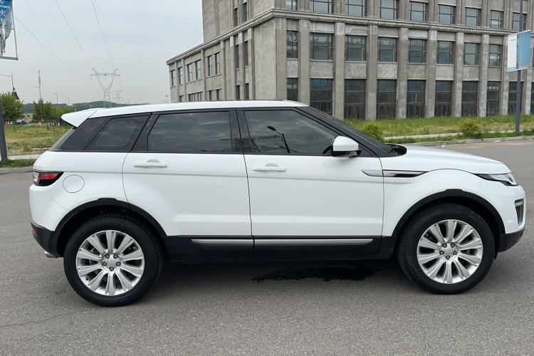Used Land Rover Range Evoque 2016 2.0T SE Smart Glow Edition Exterior 4