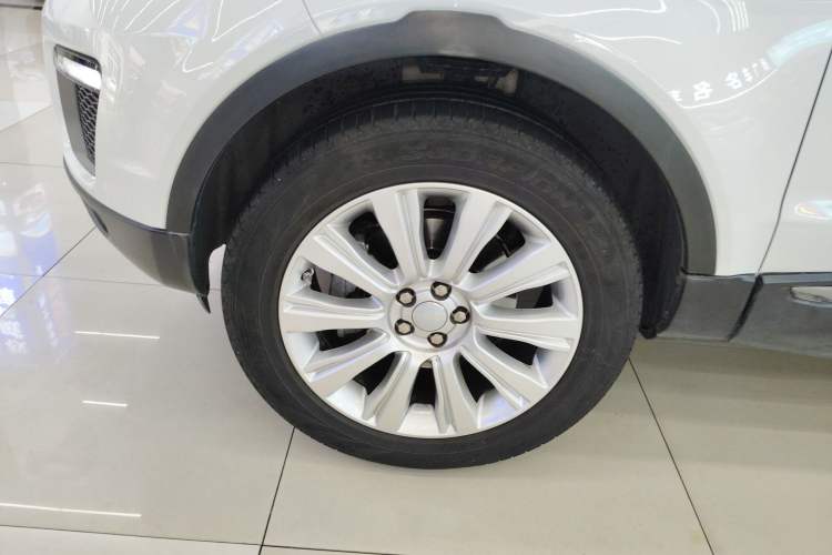 Used Land Rover Range Evoque 2016 2.0T SE Smart Glow Edition Exterior 4