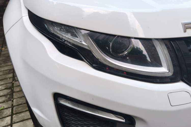 Used Land Rover Range Evoque 2016 2.0T PURE Style Edition Exterior 6