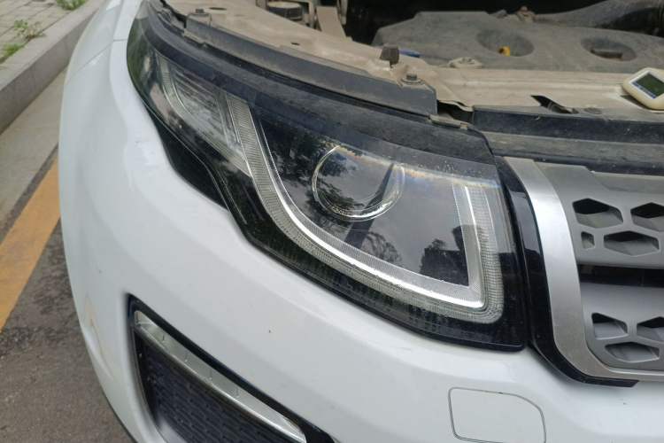Used Land Rover Range Evoque 2016 2.0T SE Smart Glow Edition Exterior 6