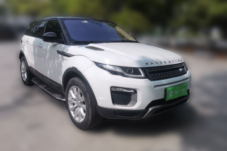Used Land Rover Range Evoque 2016 2.0T PURE Style Edition Front Right 45 Deg