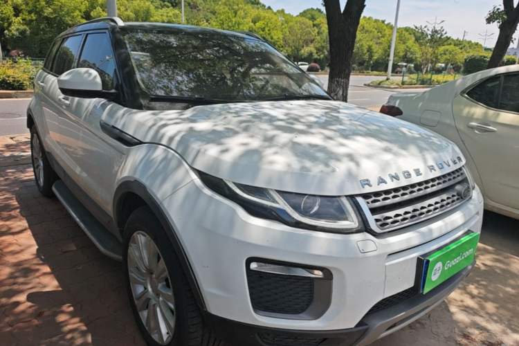 Used Land Rover Range Evoque 2016 2.0T SE Smart Glow Edition Front Right 45 Deg