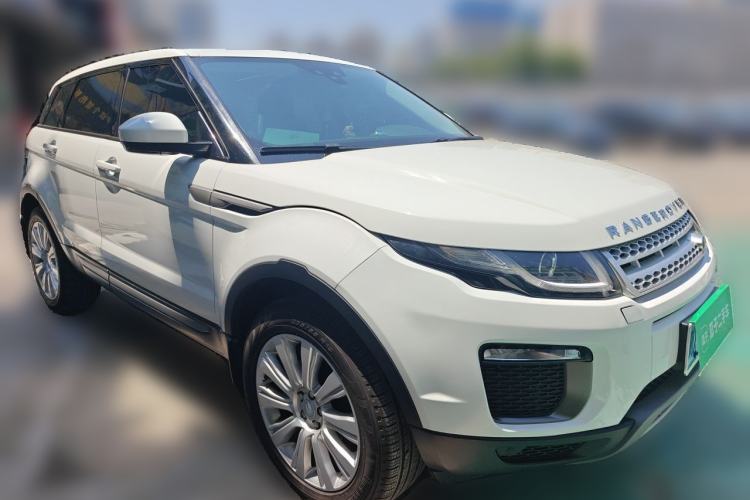 Used Land Rover Range Evoque 2016 2.0T SE Smart Glow Edition Front Right 45 Deg