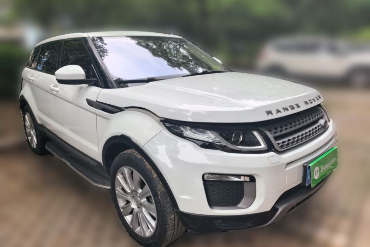 Used Land Rover Range Evoque 2016 2.0T SE Smart Glow Edition Front Right 45 Deg