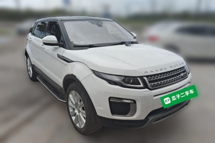 Used Land Rover Range Evoque 2016 2.0T SE Smart Glow Edition Front Right 45 Deg