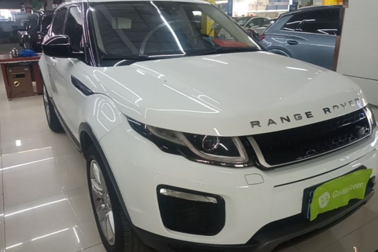 Used Land Rover Range Evoque 2016 2.0T SE PLUS Smart Enjoyment Edition Front Right 45 Deg