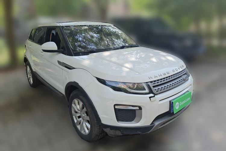 Used Land Rover Range Evoque 2016 2.0T PURE Style Edition Front Right 45 Deg