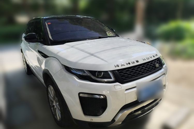 Used Land Rover Range Evoque 2016 2.0T SE Smart Glow Edition Front Right 45 Deg