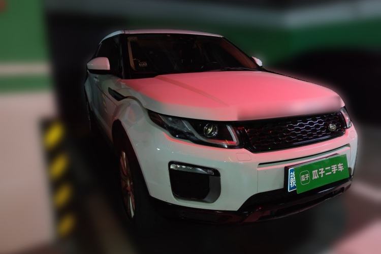Used Land Rover Range Evoque 2016 2.0T SE Smart Glow Edition Front Right 45 Deg