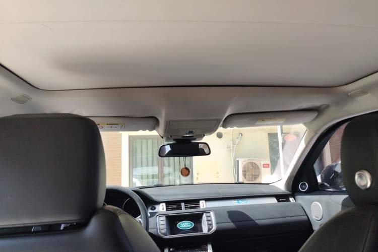 Used Land Rover Range Evoque 2016 2.0T SE Smart Glow Edition Headliner