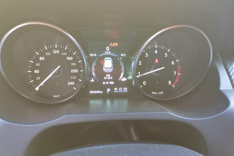Used Land Rover Range Evoque 2016 2.0T SE Smart Glow Edition Instrument Cluster