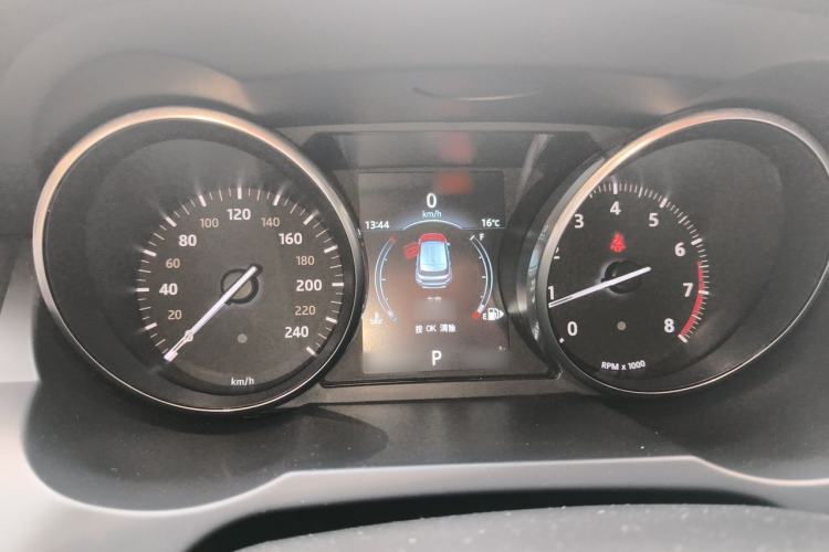 Used Land Rover Range Evoque 2016 2.0T PURE Style Edition Instrument Cluster
