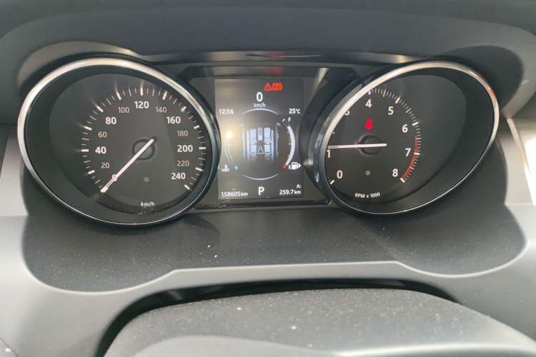 Used Land Rover Range Evoque 2016 2.0T SE Smart Glow Edition Instrument Cluster