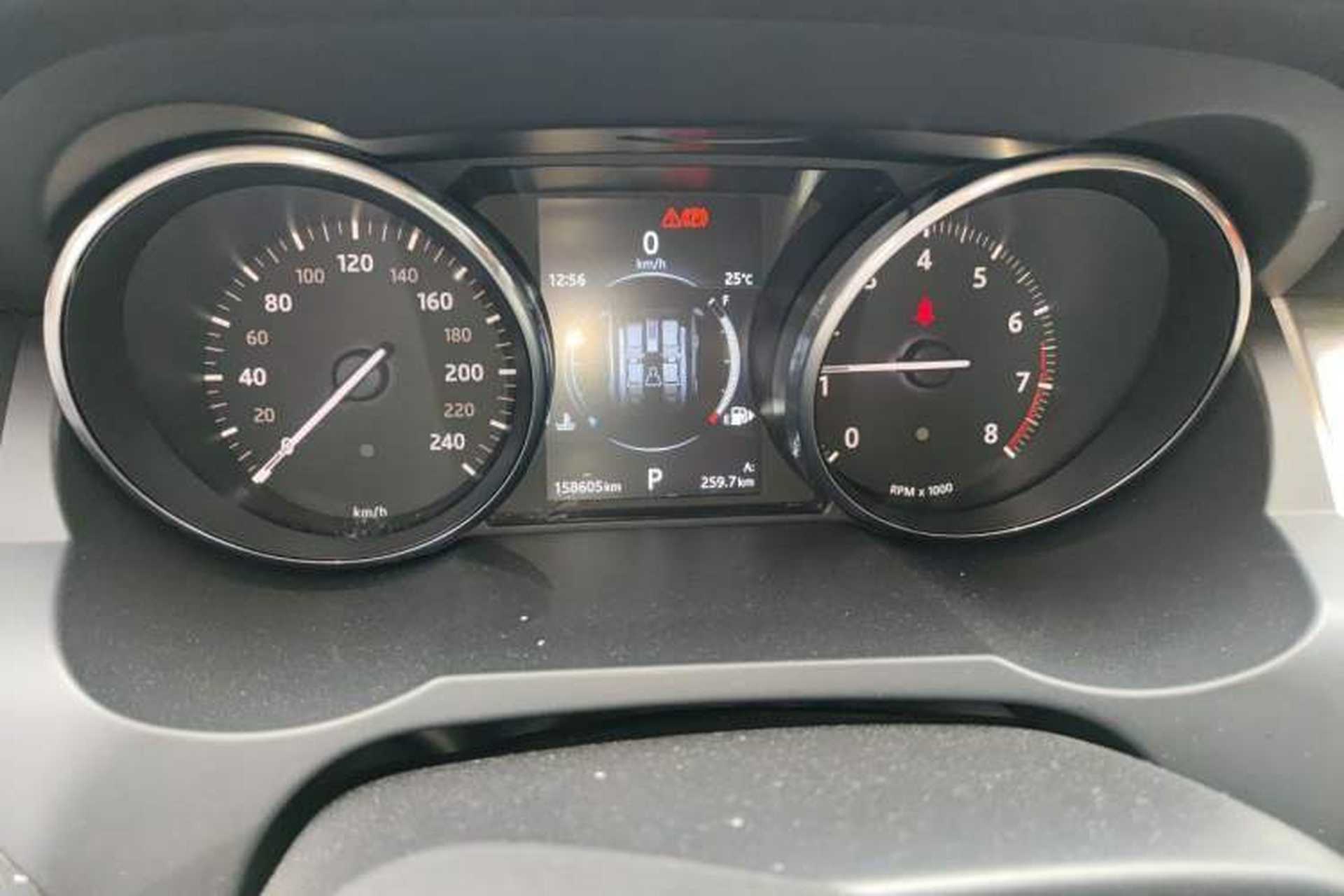 Used Land Rover Range Evoque 2016 2.0T SE Smart Glow Edition Instrument Cluster