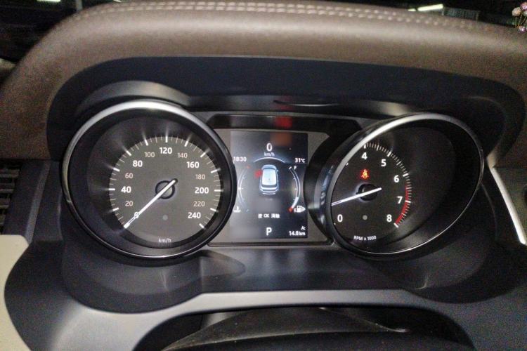 Used Land Rover Range Evoque 2016 2.0T SE Smart Glow Edition Instrument Cluster