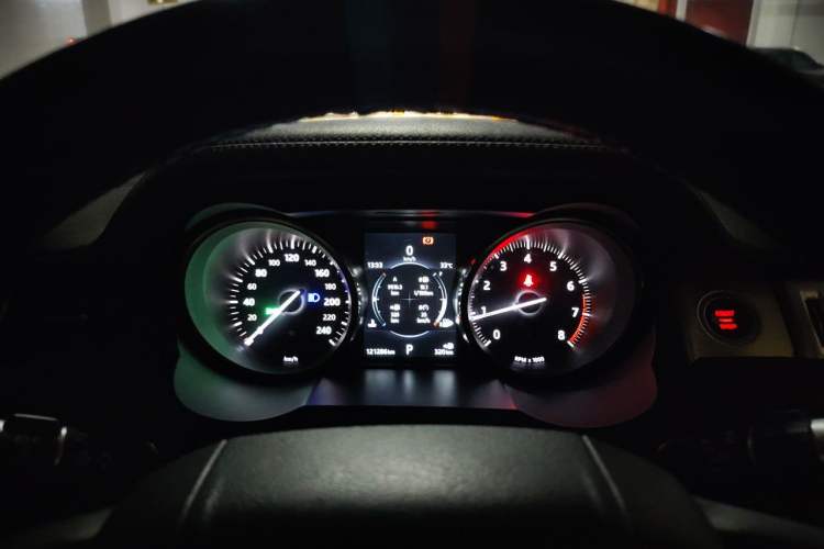Used Land Rover Range Evoque 2016 2.0T SE PLUS Smart Enjoyment Edition Instrument Cluster