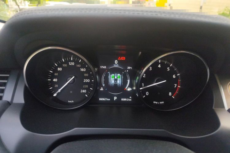 Used Land Rover Range Evoque 2016 2.0T SE Smart Glow Edition Instrument Cluster