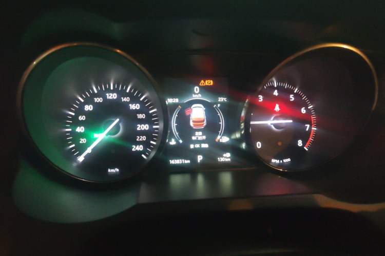 Used Land Rover Range Evoque 2016 2.0T SE PLUS Smart Enjoyment Edition Instrument Cluster