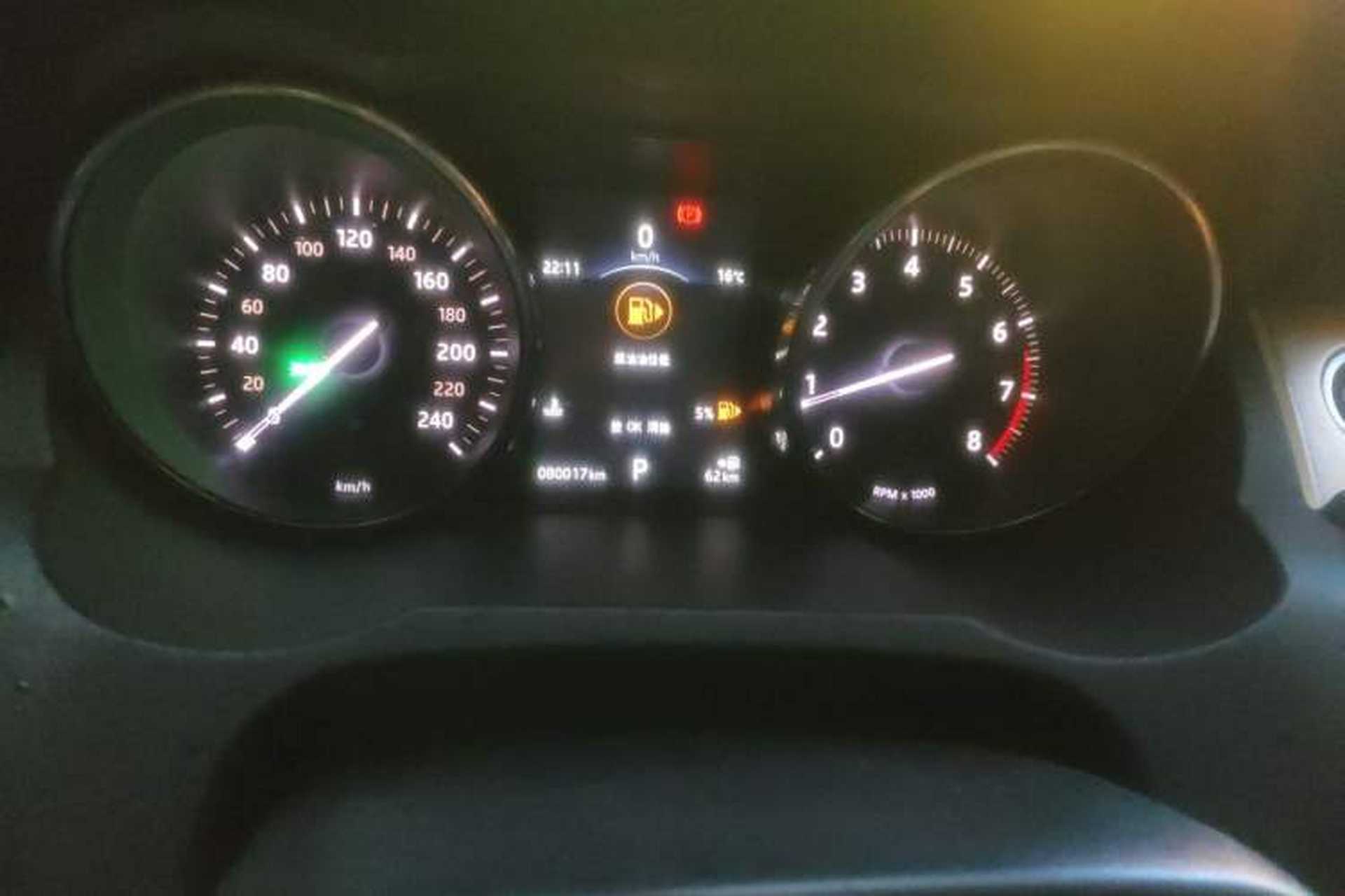 Used Land Rover Range Evoque 2016 2.0T SE Smart Glow Edition Instrument Cluster
