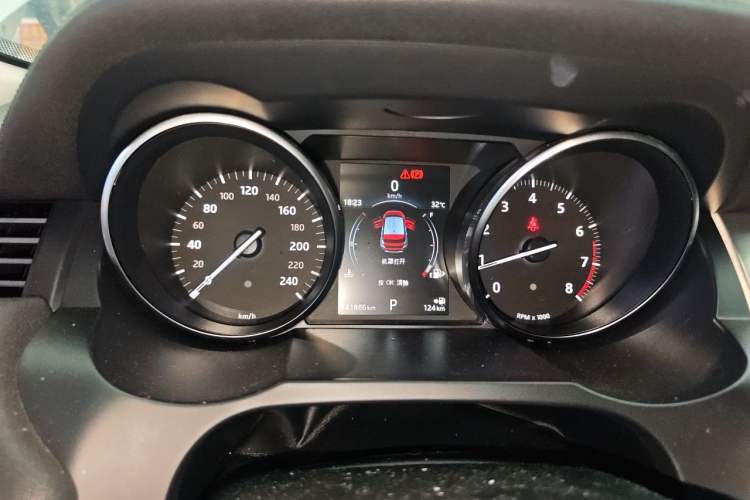 Used Land Rover Range Evoque 2016 2.0T SE Smart Glow Edition Instrument Cluster