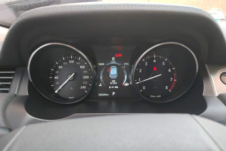 Used Land Rover Range Evoque 2016 2.0T SE Smart Glow Edition Instrument Cluster